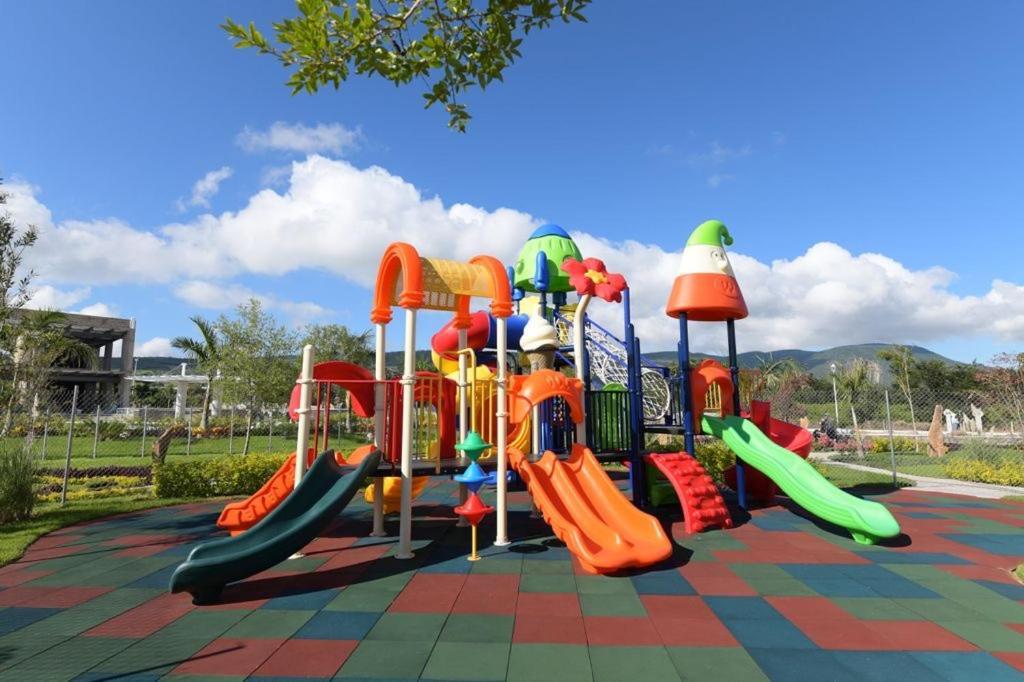 Hermosa Casa En Orilla Del Lago -Zona De Villedos- San Cristobal Zapotitlan 외부 사진